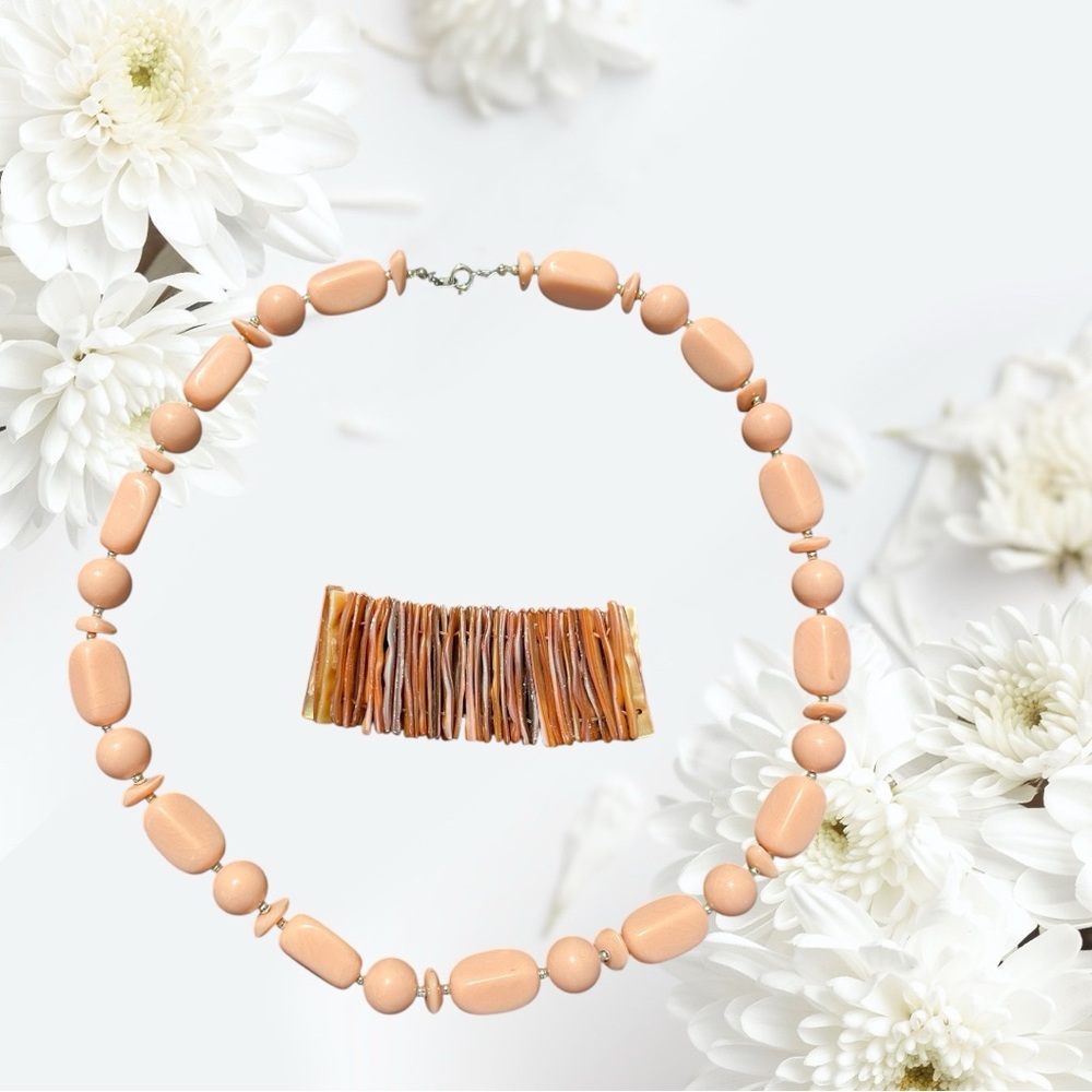Elegant Peach Necklace and Bracelet Set